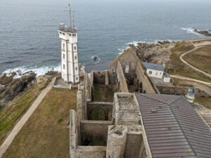 Vue du dessus de l'abbaye de Saint Mathieu