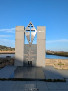 Reconnaissance envers les marins et sacrifices 1940-1945 Reconnaissance envers les marins et sacrifices 1940-1945