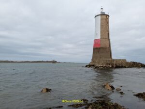 Phare de La Corne 1h00 avant basse mer