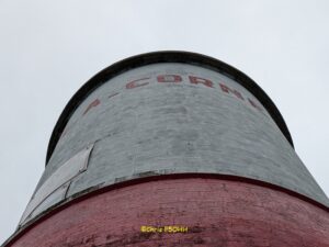 Le rouge et blanc de La Corne côté estuaire